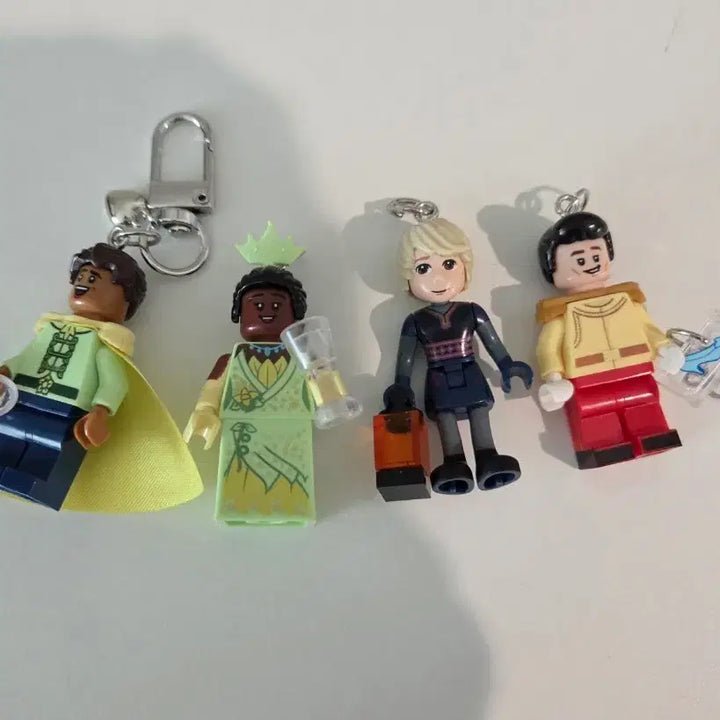 [BUNJANG] LEGO Style Keyring / 레고 st 키링 (에어팟 키링, 가방 키링)