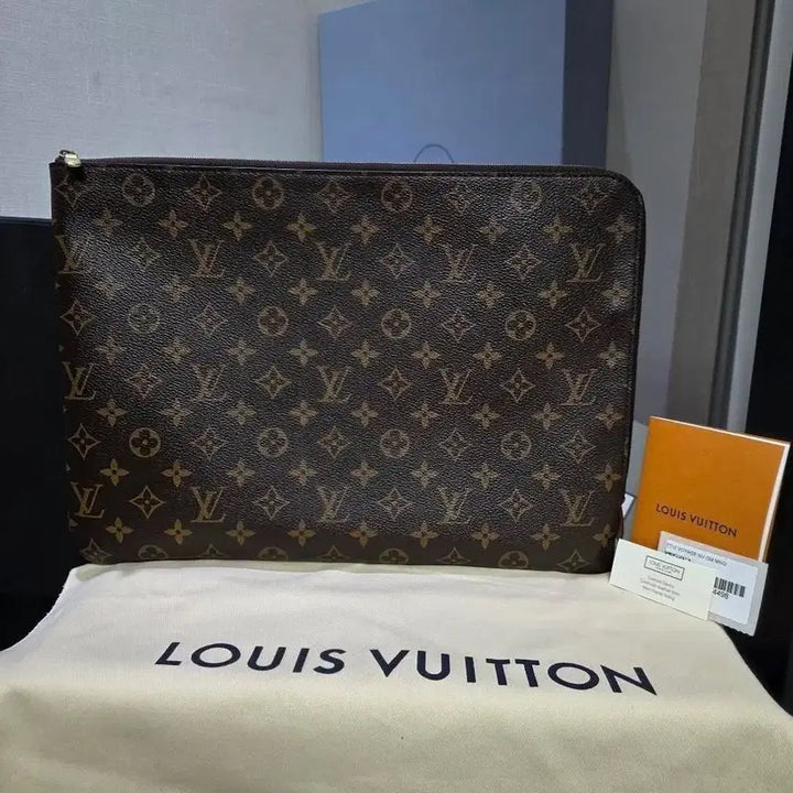 [BUNJANG] Louis Vuitton Etui Voyage MM Monogram Clutch Bag / {클로젯}[MM][풀구성]루이비통 에튀보야주 모노그램 MM클러치백