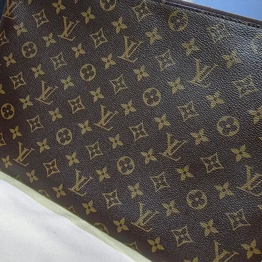 [BUNJANG] Louis Vuitton Etui Voyage MM Monogram Clutch Bag / {클로젯}[MM][풀구성]루이비통 에튀보야주 모노그램 MM클러치백