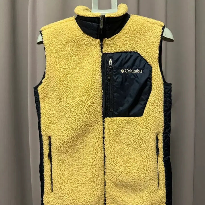 [BUNJANG] Columbia Fleece Vest L Size / 컬럼비아 플리스 베스트 투웨이지퍼 L사이즈