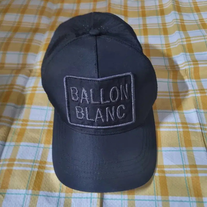 [BUNJANG] Ballon Blanc Black Ball Cap / 발롱블랑 검정볼캡 팝니다.