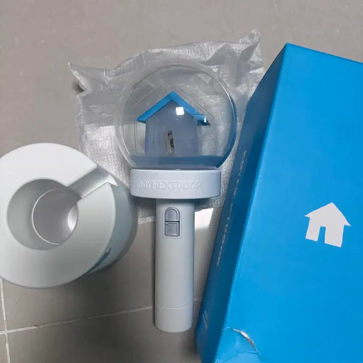 [BUNJANG] BOYNEXTDOOR Official Lightstick Mood Lamp Version / 보넥도 응원봉 무드등버전