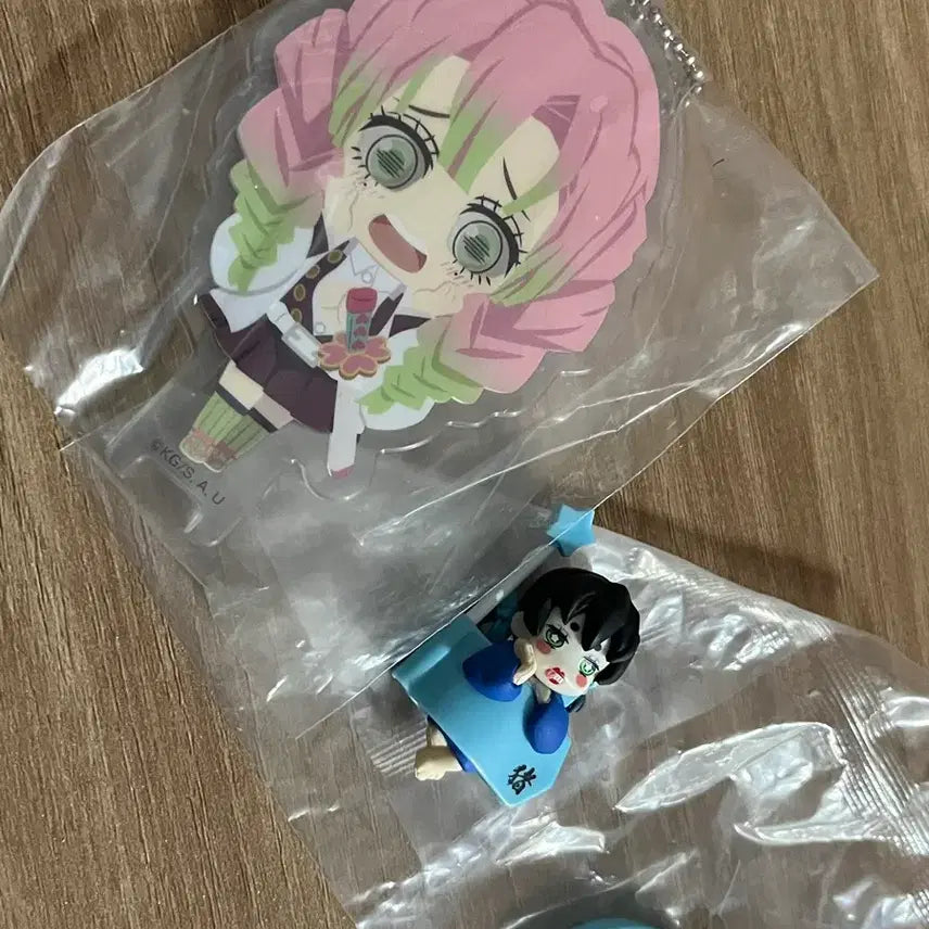 [BUNJANG] Kimetsu no Yaiba Mitsuri Bundle Set Acrylic Stand / 이노스케 데코라픽 미츠리 아크릴 일괄