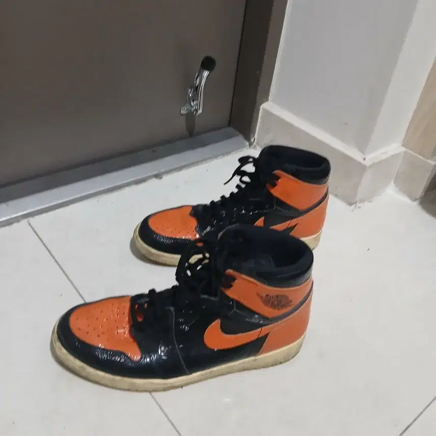 [BUNJANG] Nike Air Jordan 1 Shattered Backboard 3.0 Sneakers / 나이키 에어 조던1 쉐터드백보드 3.0 290