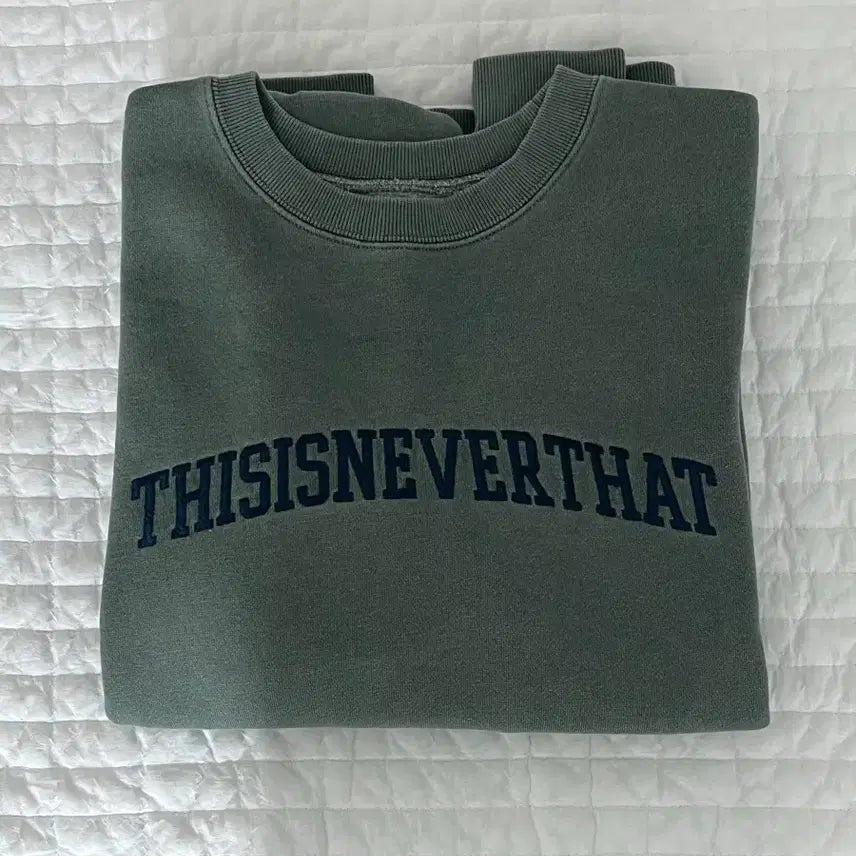 [SOLD OUT] 디스이즈네버댓 그린 맨투맨 티셔츠