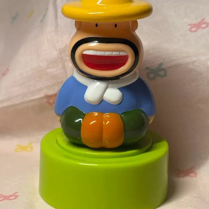 [BUNJANG] Mr. Carl Figure Mood Lamp / 칼아저씨 피규어 무드등