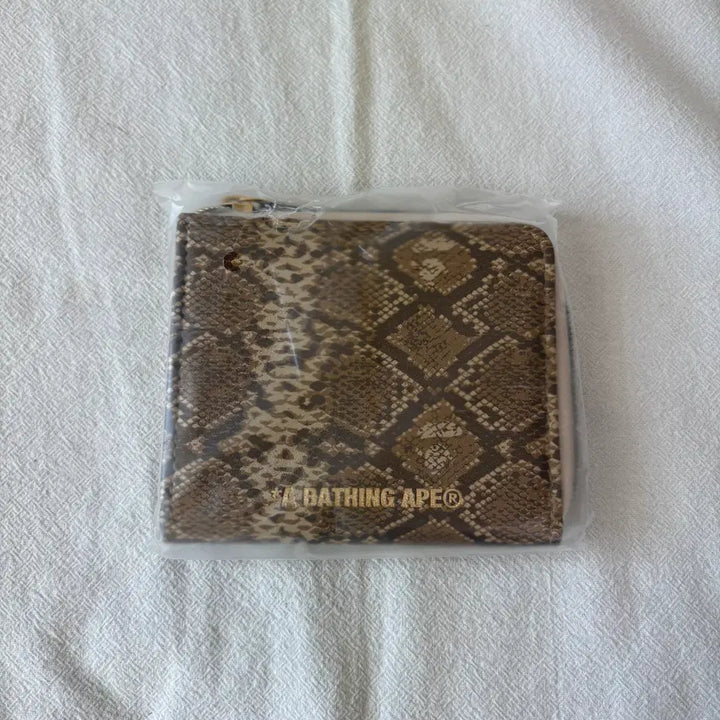 [BUNJANG] Bape Snake Skin Wallet / Bape 베이프 뱀피 지갑
