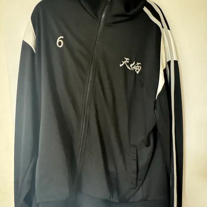 [BUNJANG] Lookism Cheonryang Black Jacket (L Size) / 외지주 굿즈 천량 블랙 자켓 L사이즈 판매합니다