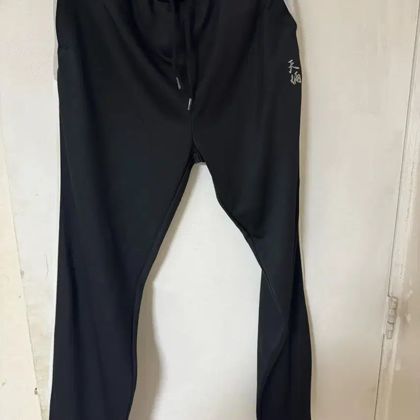 [BUNJANG] Lookism Cheonryang Black Jacket (L Size) / 외지주 굿즈 천량 블랙 자켓 L사이즈 판매합니다