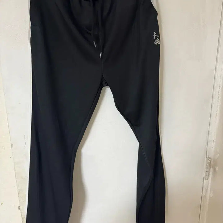 [BUNJANG] Lookism Cheonryang Black Jacket (L Size) / 외지주 굿즈 천량 블랙 자켓 L사이즈 판매합니다