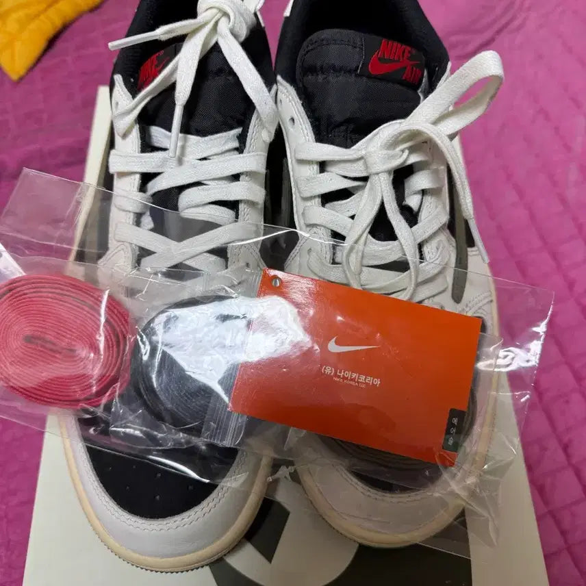 [BUNJANG] Nike Jordan 1 Travis Scott Medium Olive Sneakers / (W275) 조던1 트레비스캇 미디움 올리브
