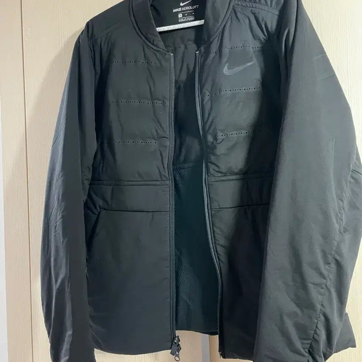 [BUNJANG] Nike Aeroloft Golf Jacket Black / 나이키 에어로로프트 골프 자켓 블랙