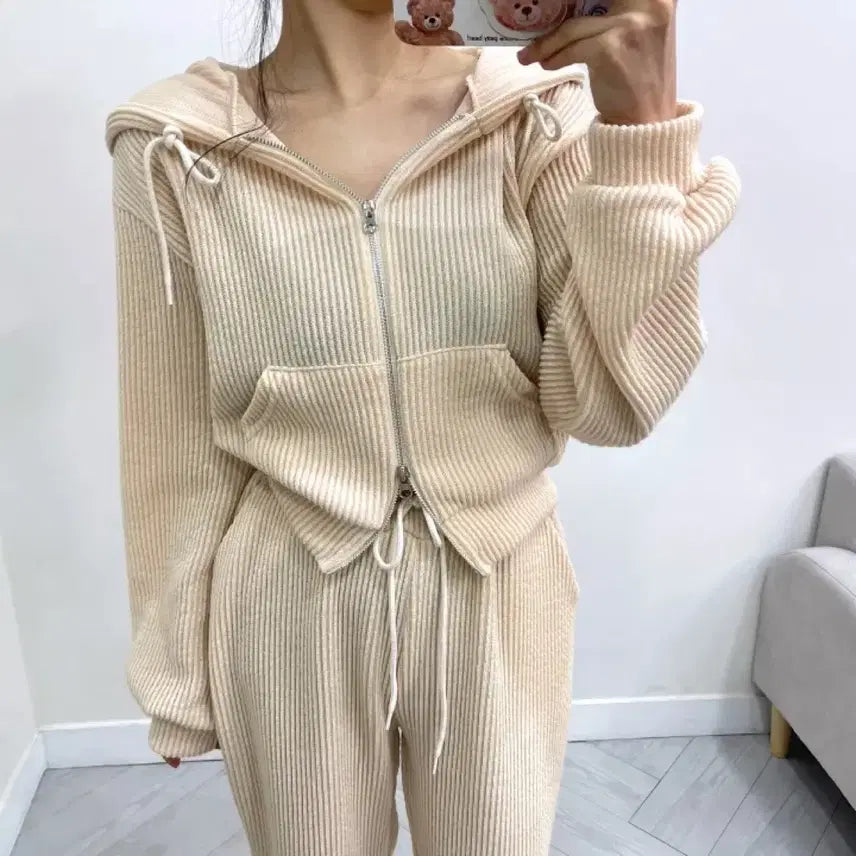 [BUNJANG] Ivory Ribbed Zip-Up Hoodie &amp; Training Pants Set / 아이보리 골지 후드집업 트레이닝 세트