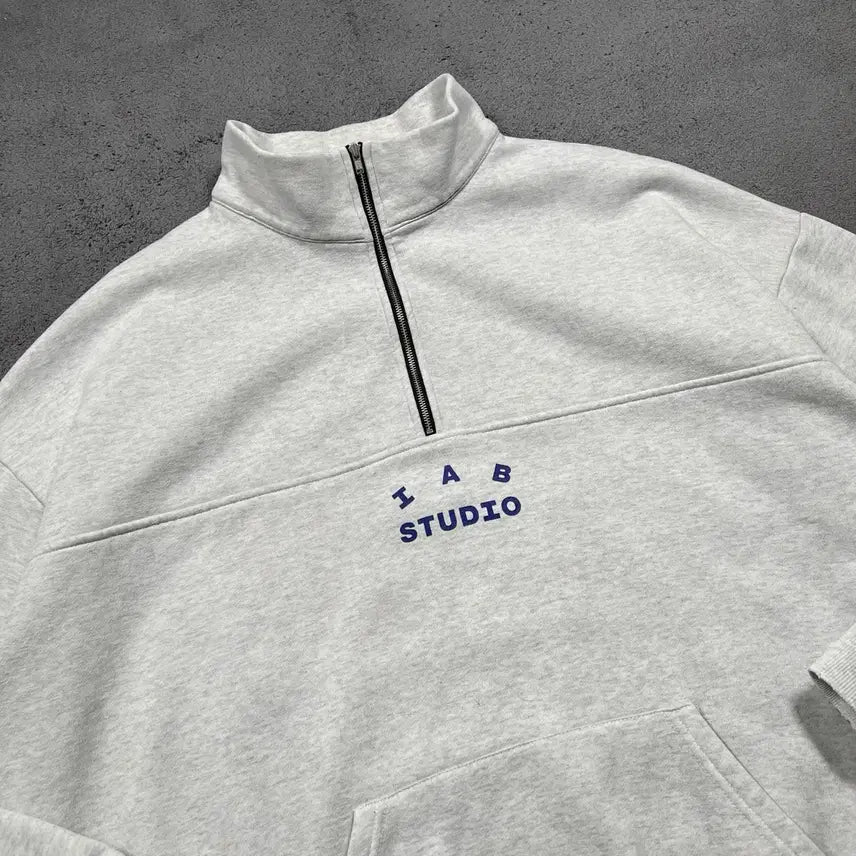 [BUNJANG] I A B Studio Half-Zip Sweatshirt / 아이앱 스튜디오 하프집업 맨투맨