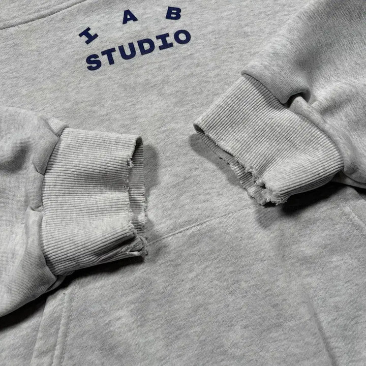 [BUNJANG] I A B Studio Half-Zip Sweatshirt / 아이앱 스튜디오 하프집업 맨투맨