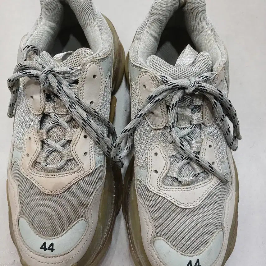 [BUNJANG] Balenciaga Triple S Sneakers (Size 44) / 발렌시아가 트리플S 스니커즈 44 (270)사이즈  정