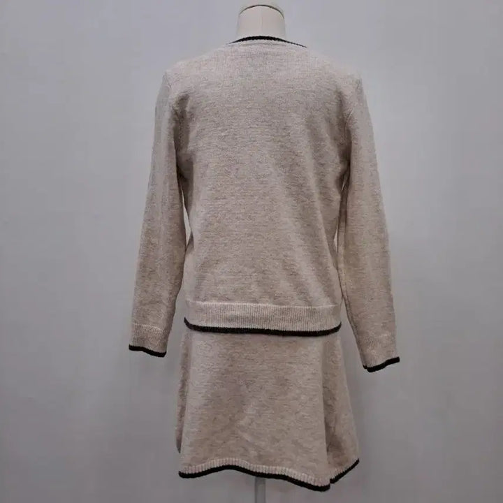 [BUNJANG] Lovely Beige Three-Piece Set / (새상품) 러블리 베이지 쓰리피스 세트
