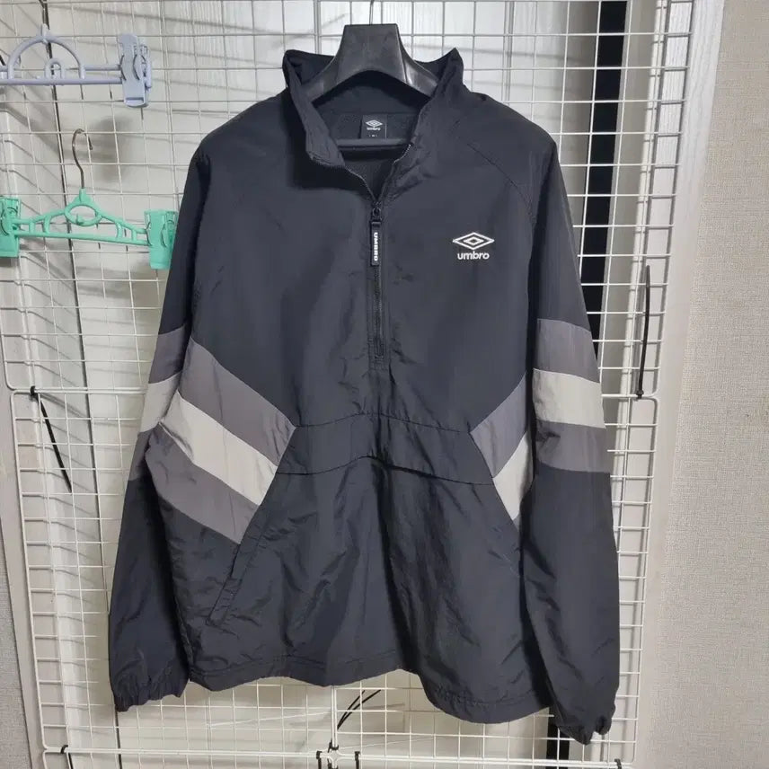 [BUNJANG] Umbro Anorak Windbreaker 110 / 엄브로 아노락 바람막이 110