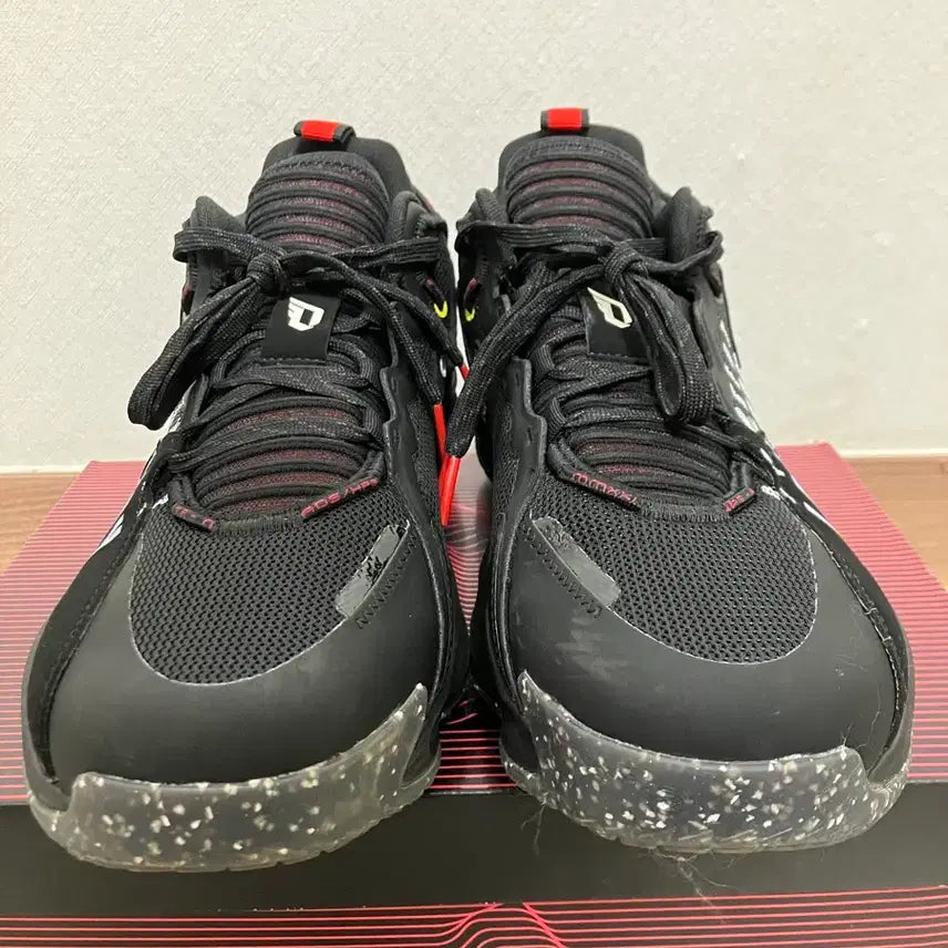 [BUNJANG] Adidas Dame 7 Basketball Shoes / 아디다스 데임7 270