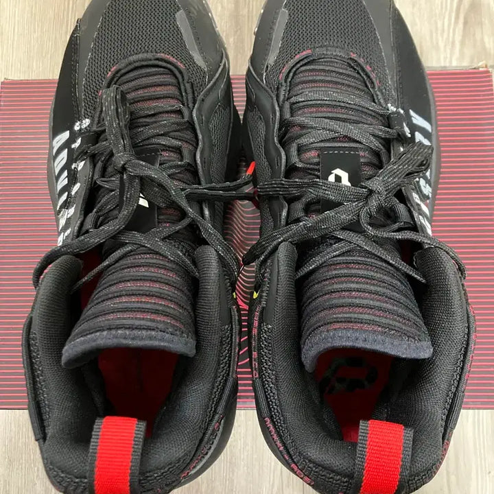[BUNJANG] Adidas Dame 7 Basketball Shoes / 아디다스 데임7 270