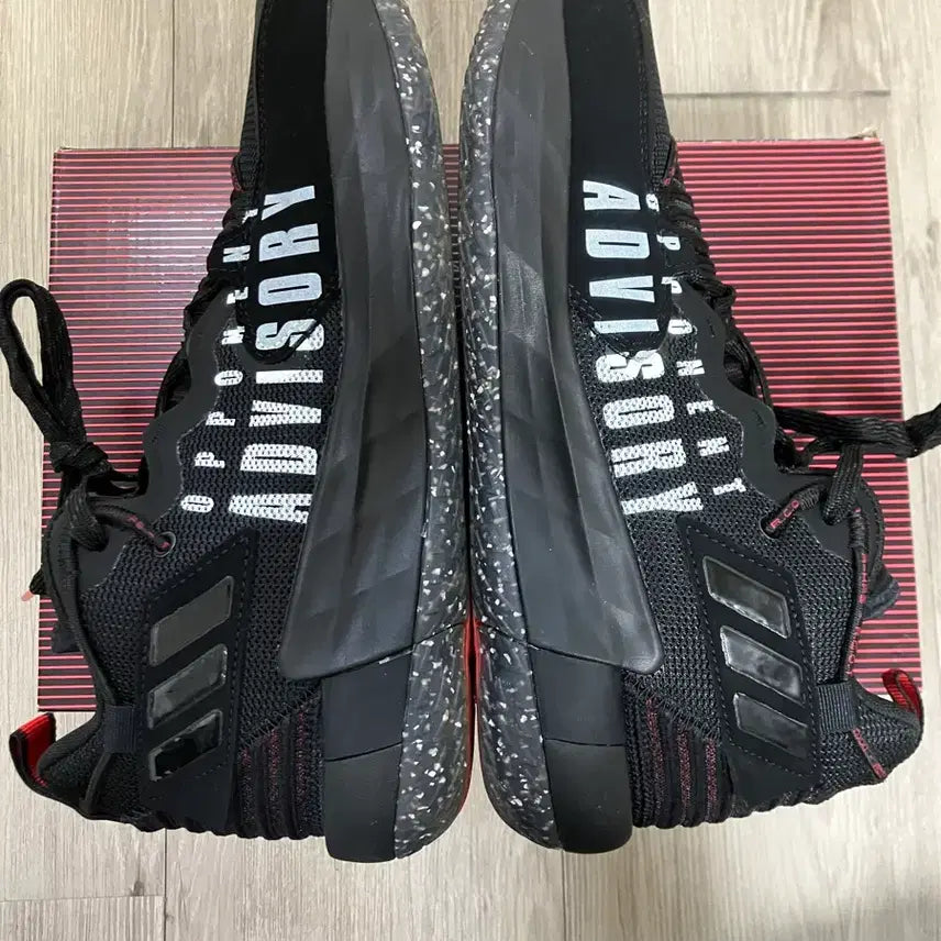[BUNJANG] Adidas Dame 7 Basketball Shoes / 아디다스 데임7 270