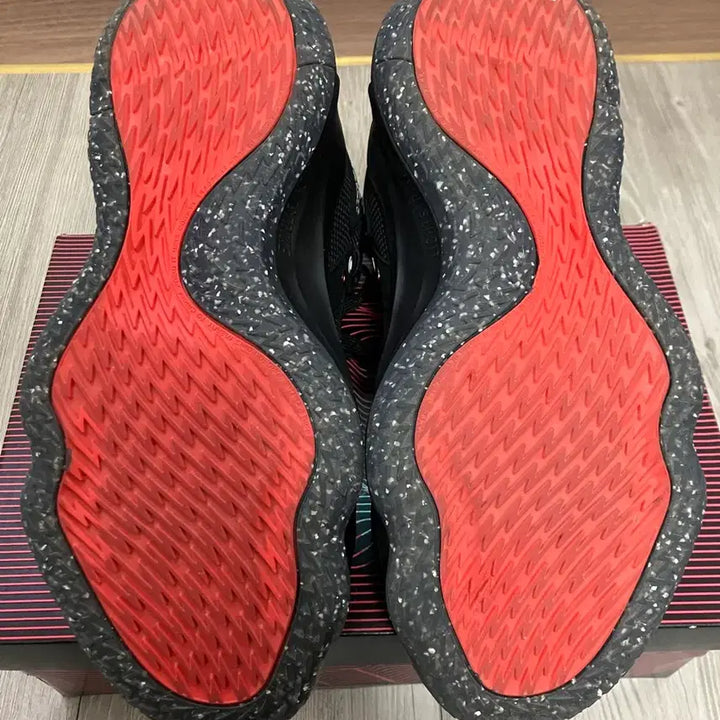 [BUNJANG] Adidas Dame 7 Basketball Shoes / 아디다스 데임7 270