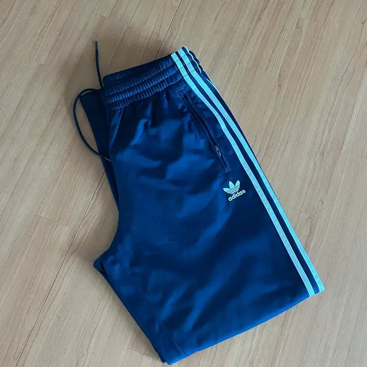 [BUNJANG] Adidas Firebird Track Pants (Navy) - M Size / 아디다스 파이어버드 트랙팬츠 M