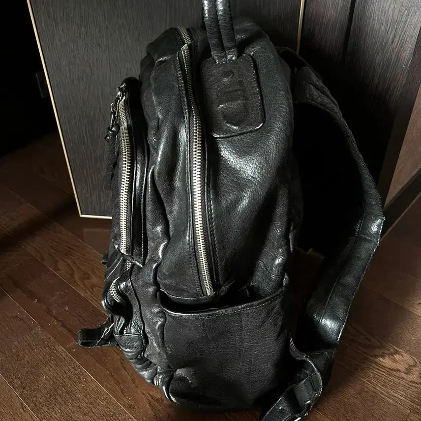 [BUNJANG] Neil Barrett Leather Backpack / 닐바렛 레더 백팩