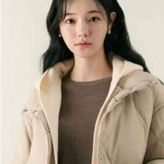 [BUNJANG] Roem Ivory Hooded Short Padded Jacket L / Roem 아이보리 후드숏패딩 L
