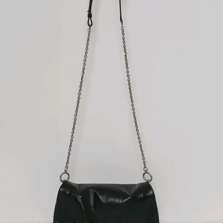[BUNJANG] The Illma Nelli Black Clutch Bag / 더 일마 Nelli 블랙 클러치 백 새제품