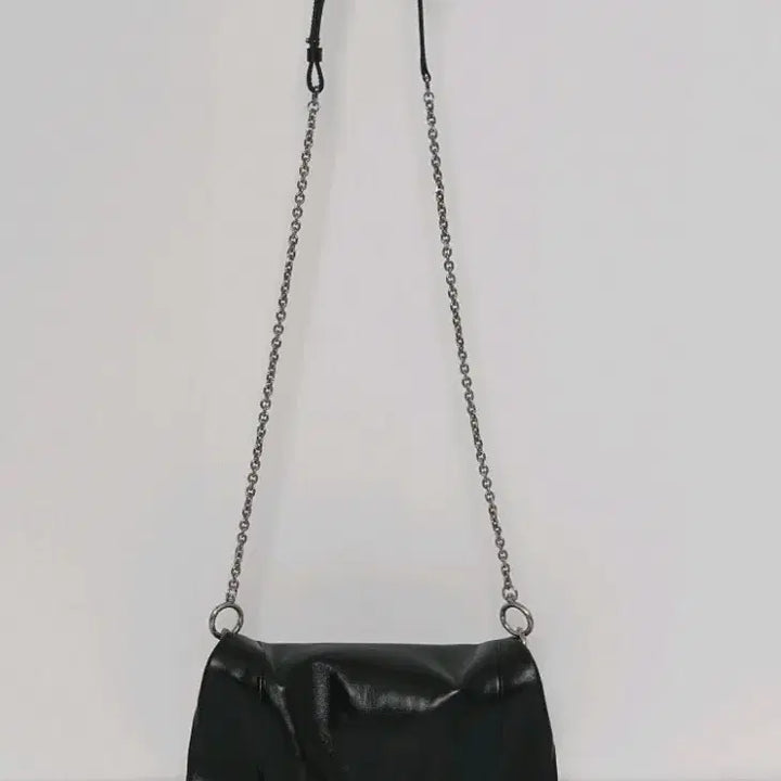 [BUNJANG] The Illma Nelli Black Clutch Bag / 더 일마 Nelli 블랙 클러치 백 새제품