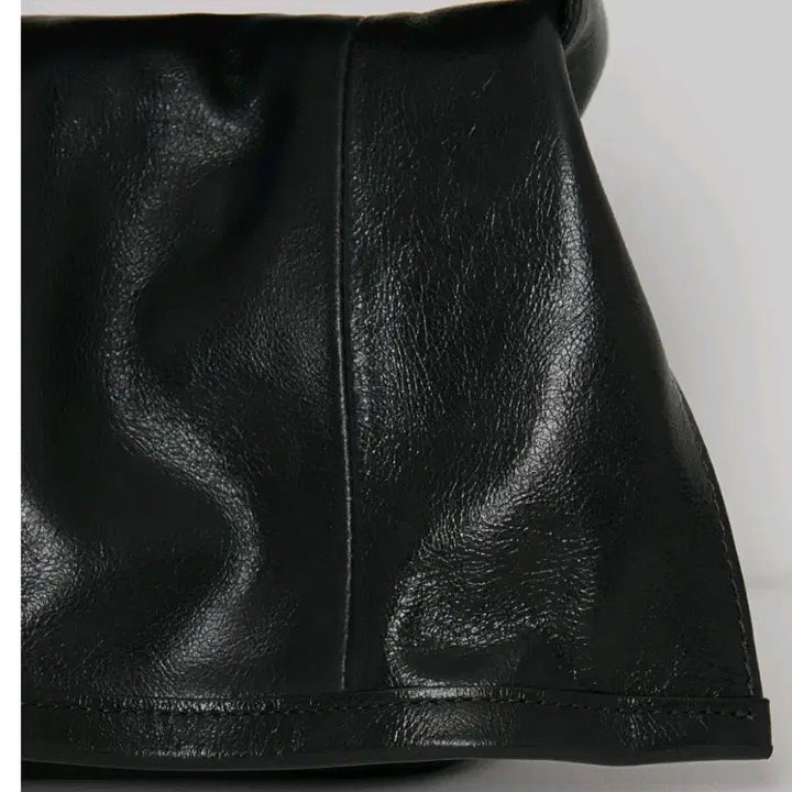 [BUNJANG] The Illma Nelli Black Clutch Bag / 더 일마 Nelli 블랙 클러치 백 새제품