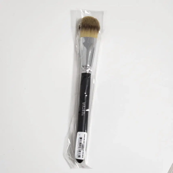 [BUNJANG] Dior Makeup Foundation Brush #11 / 새상품 디올 메이크업 파운데이션 브러쉬 11호