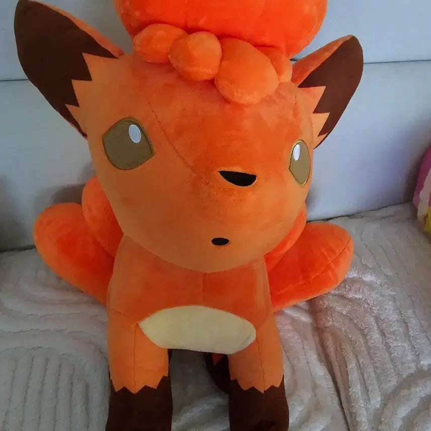 [BUNJANG] Pokemon Alolan Vulpix 45cm Plush Doll with Care Bear / 초대형 식스테일 45cm  + 케어베어 핑크 인형 증정