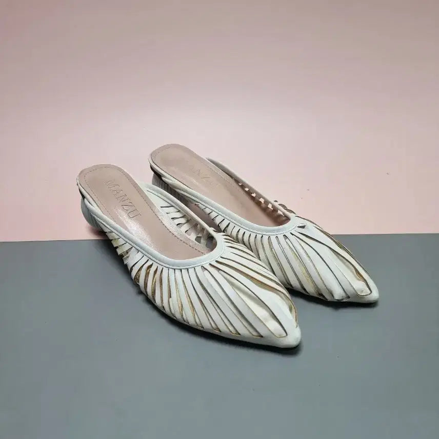 [BUNJANG] MANZU 240 White Mule Slippers / MANZU 만주 240 화이트 뮬 슬리퍼