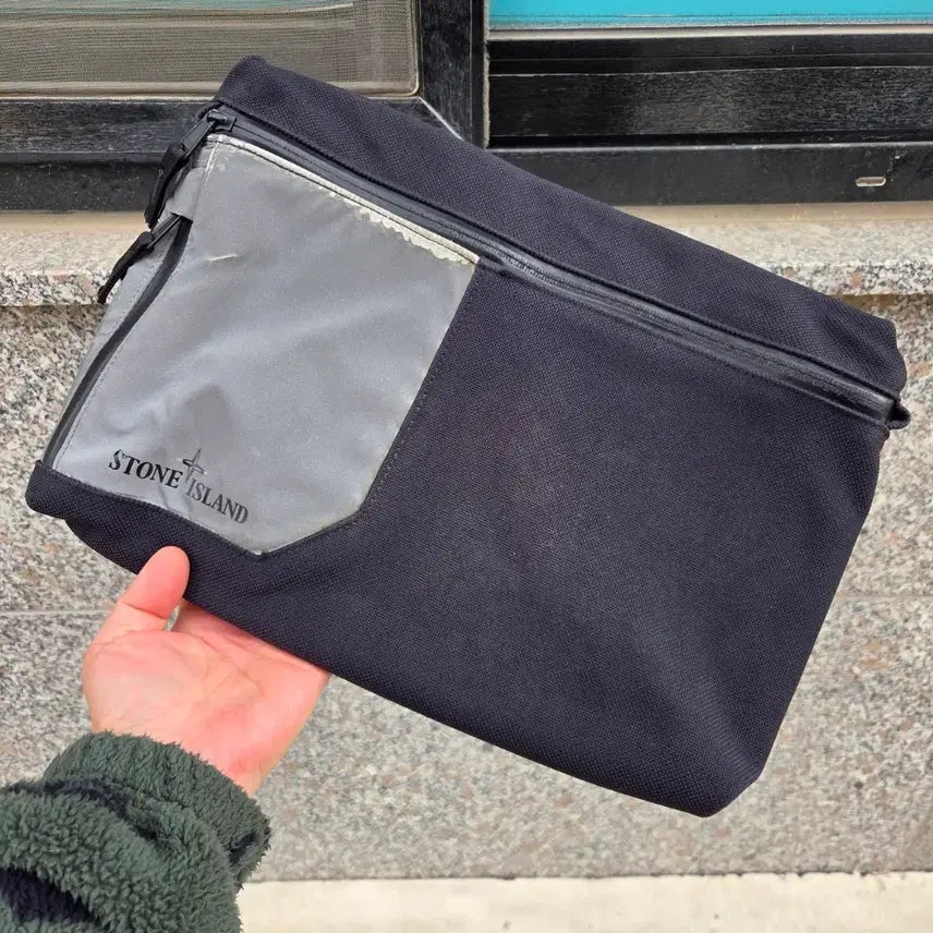 [BUNJANG] Stone Island Black Clutch Bag / 스톤아일랜드 블랙 클러치 백 팝니다