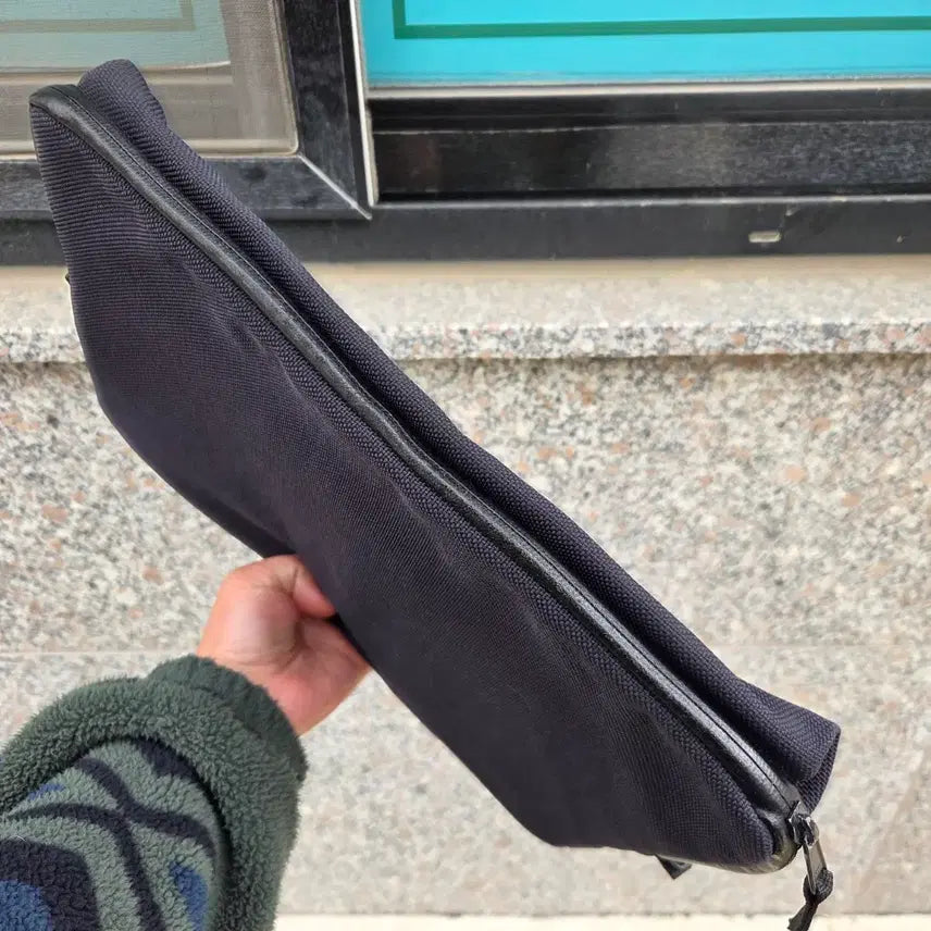 [BUNJANG] Stone Island Black Clutch Bag / 스톤아일랜드 블랙 클러치 백 팝니다