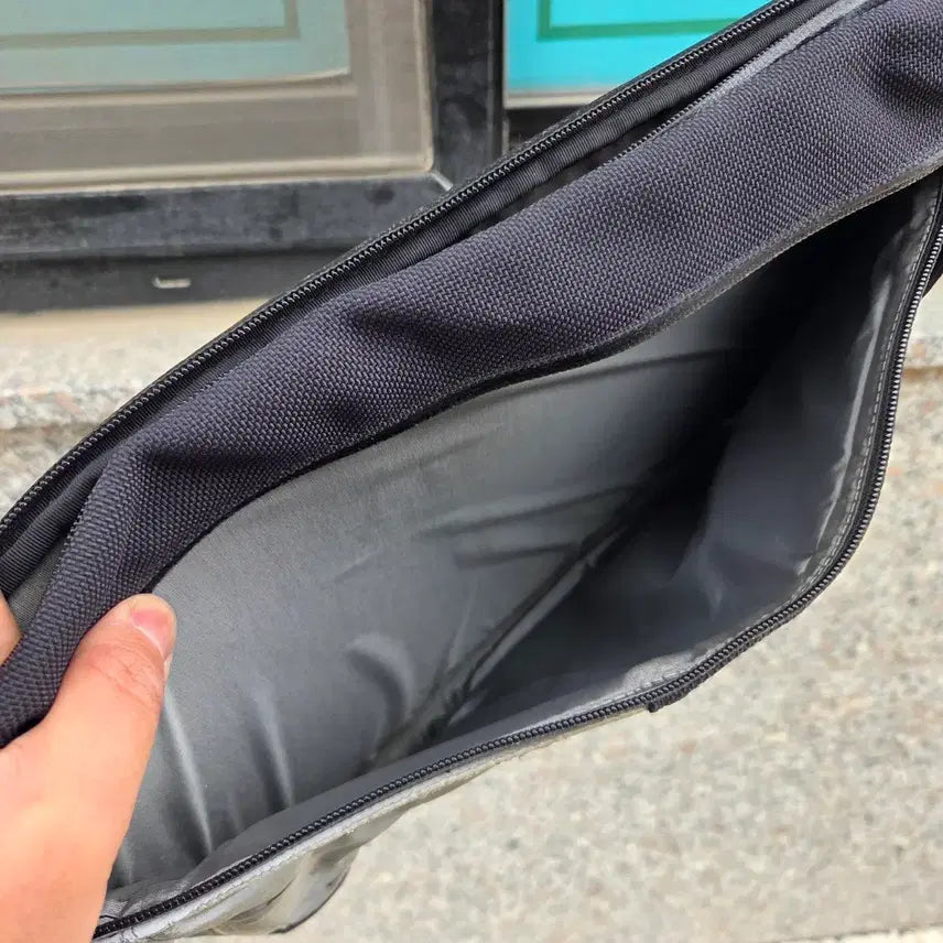 [BUNJANG] Stone Island Black Clutch Bag / 스톤아일랜드 블랙 클러치 백 팝니다