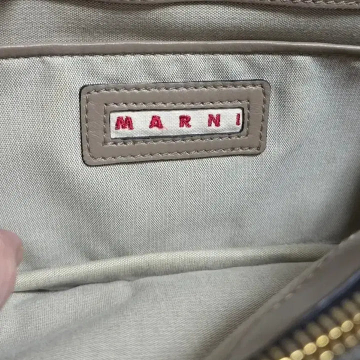[BUNJANG] Marni Beige Leather Two-Way Bag / 마르니 베이지 가죽숄더/크로스 투웨이백(정품/무료배송)