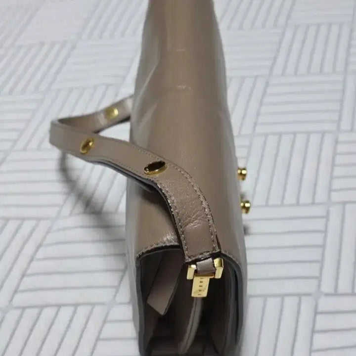 [BUNJANG] Marni Beige Leather Two-Way Bag / 마르니 베이지 가죽숄더/크로스 투웨이백(정품/무료배송)