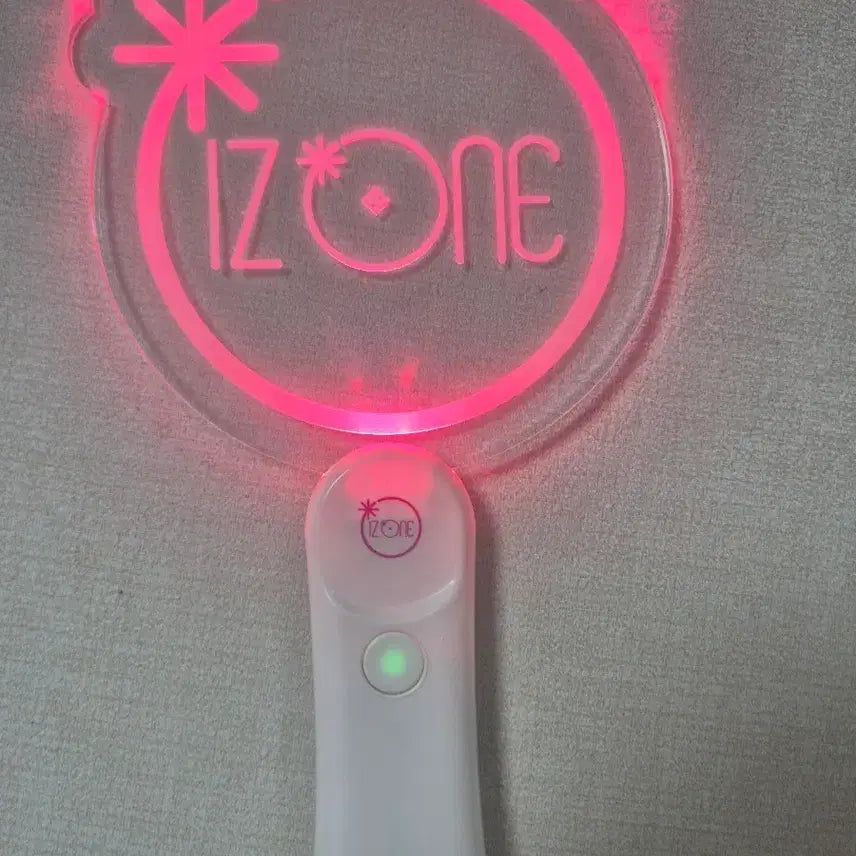 [BUNJANG] IZ*ONE Light Stick / 아이즈원 임시 응원봉