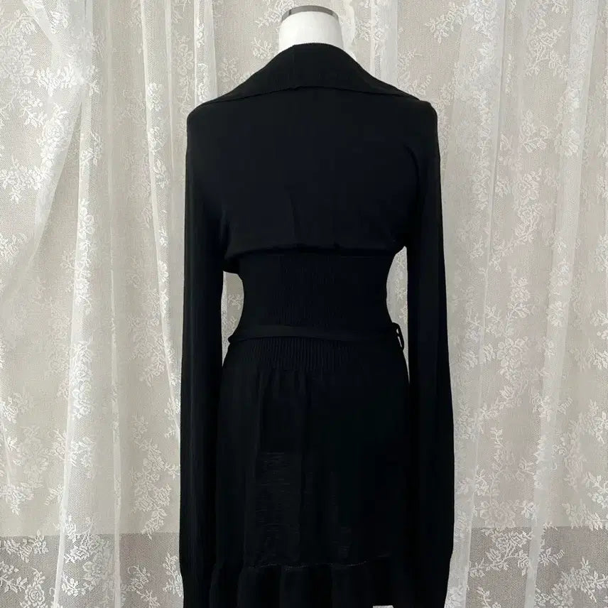 [BUNJANG] 3.times Maple Ruffle Cardigan Black / M) 쓰리타임즈 메이플 러플 가디건 블랙