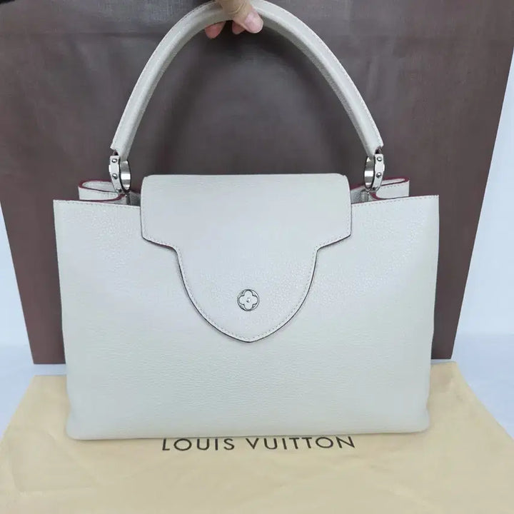 [BUNJANG] Louis Vuitton Capucines Tote Bag / 루이비통 카퓌신 토트백
