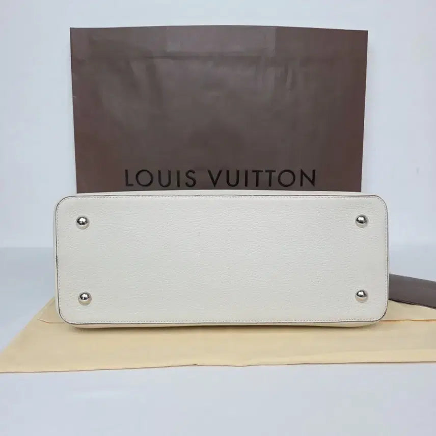 [BUNJANG] Louis Vuitton Capucines Tote Bag / 루이비통 카퓌신 토트백