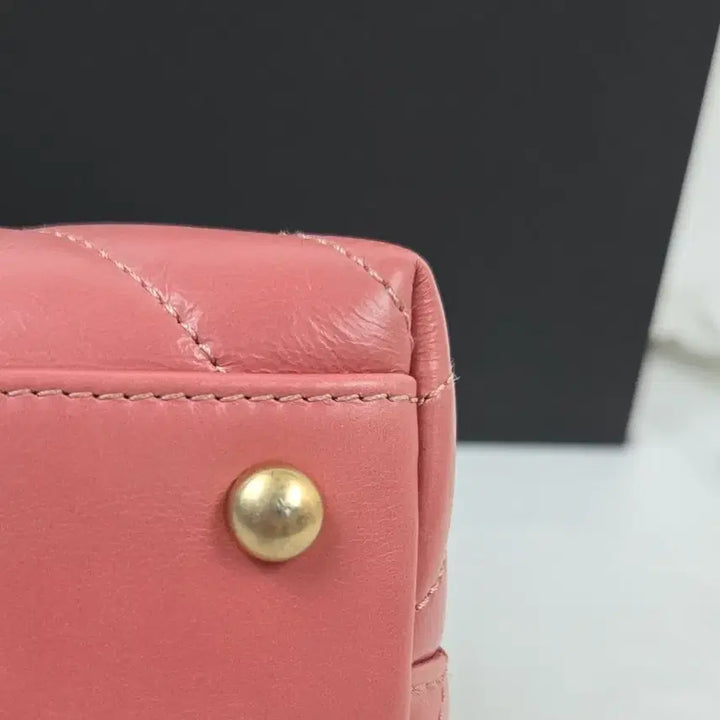 [BUNJANG] Chanel Coco Handle Small Calfskin Bag / 샤넬 코코핸들스몰 카프스킨