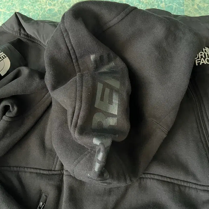 [BUNJANG] Supreme The North Face Steep Tech Fleece / 슈프림 노스페이스 스팁테크 플리스