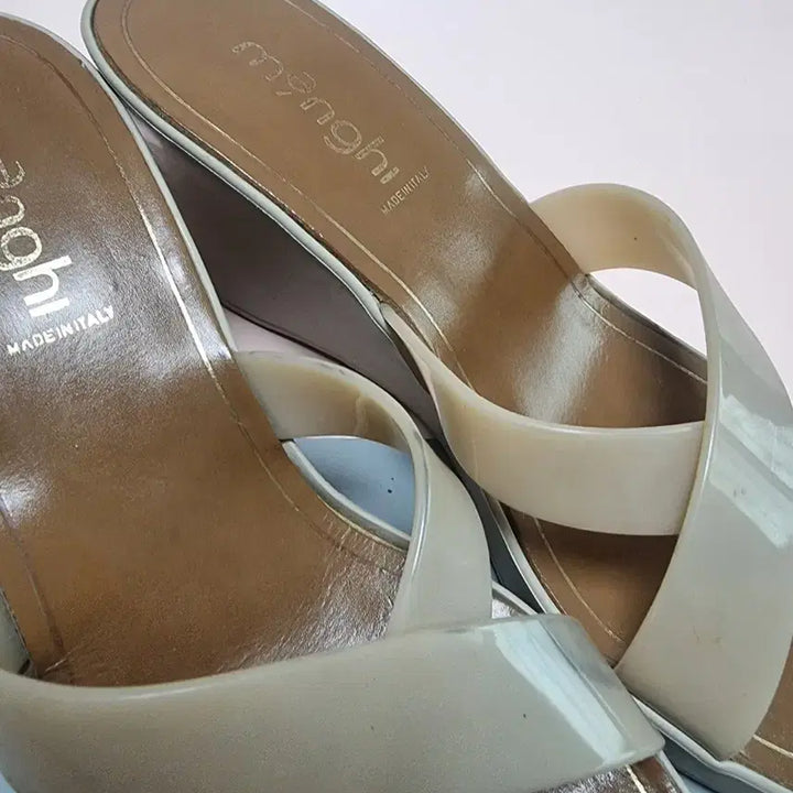 [BUNJANG] menghi Jelly Sandal Heels / menghi 젤리240 샌들 힐