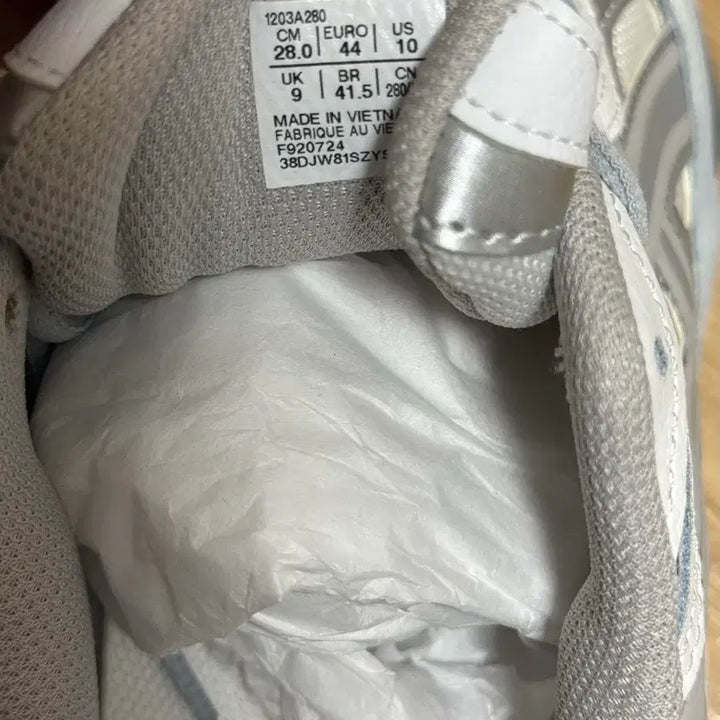 [SOLD OUT] 새상품 아식스 젤 NYC 화이트 오이스터 280mm 급매