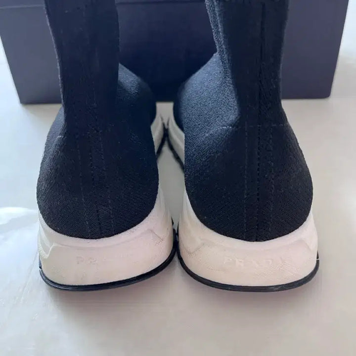 [BUNJANG] Prada Black Knit Sneakers Size 37 / [정품]프라다 블랙 니트 스니커즈/37사이즈
