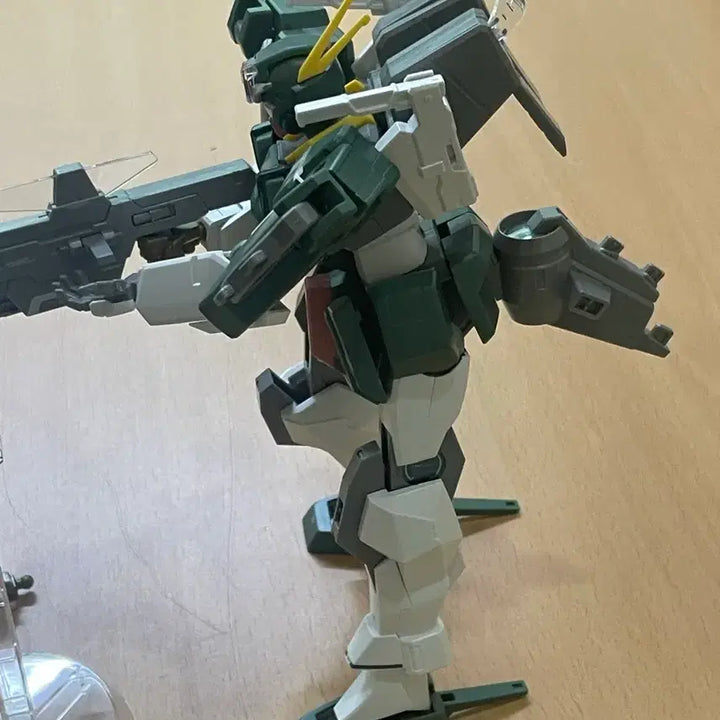 [BUNJANG] Gundam 1:100 Calydus Model Kit / 건담 무등급 1:100 캘딤 조립